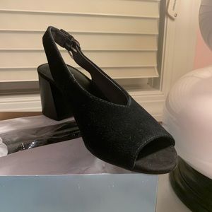 Seychelles black heels